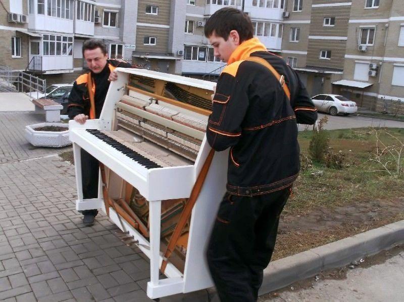 Перевозка пианино по этажу