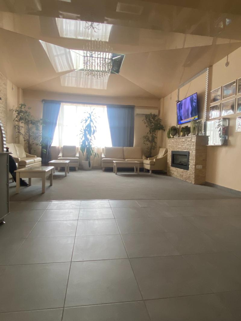 Вынести мебель на улицу